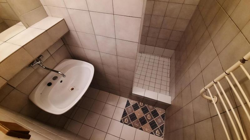 Family Room with Shower image 4