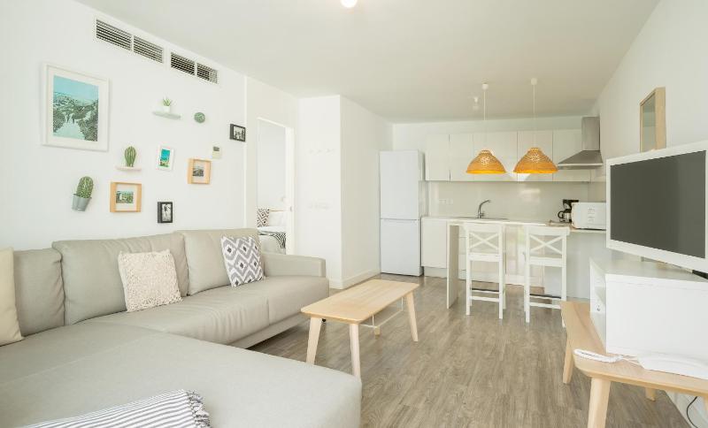 One-Bedroom Apartment image 1