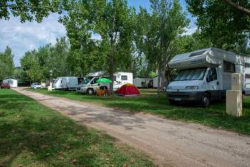 Camping LES PEUPLIERS - image 19