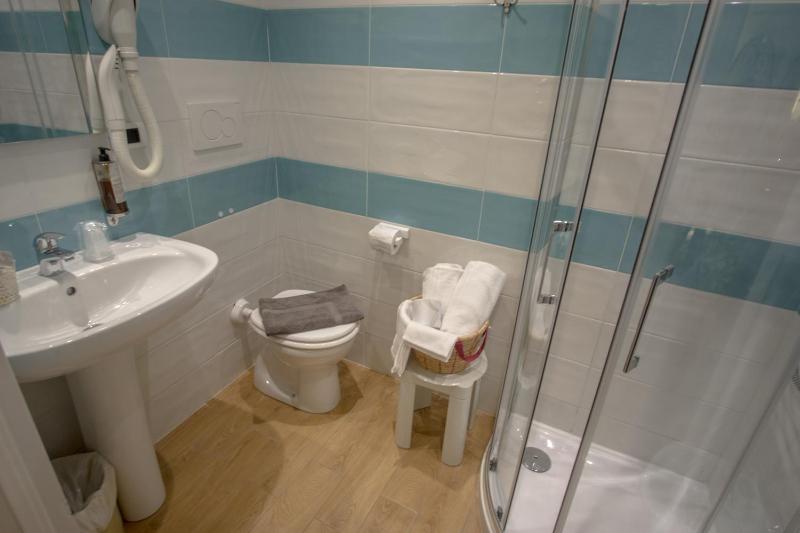 Double Room with Terrace image 3