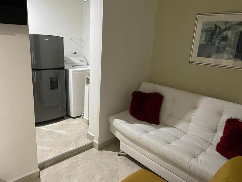 Apartamento Amoblado laureles estadio - image 3