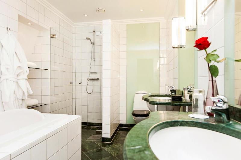 Suite image 2