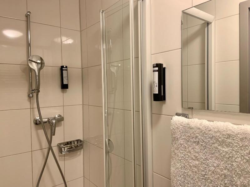 (5th Floor) Single Room with Shared Bathroom image 2