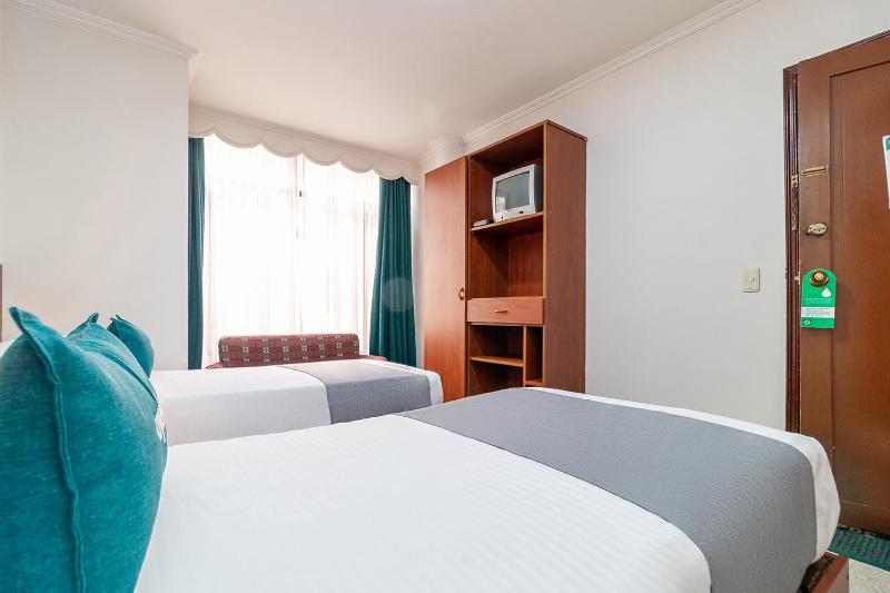 Hotel Americano - Torre Colpatria - image 9