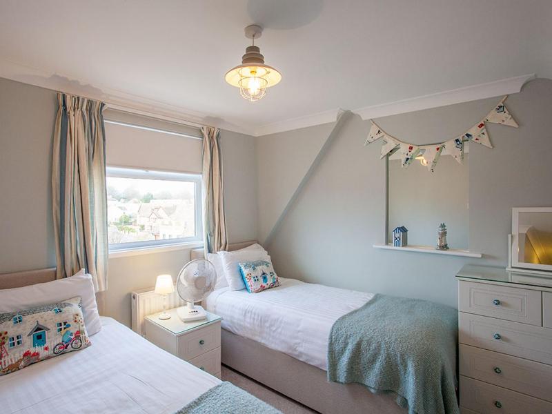 Family Suite (2 Adults + 2 Children) image 2