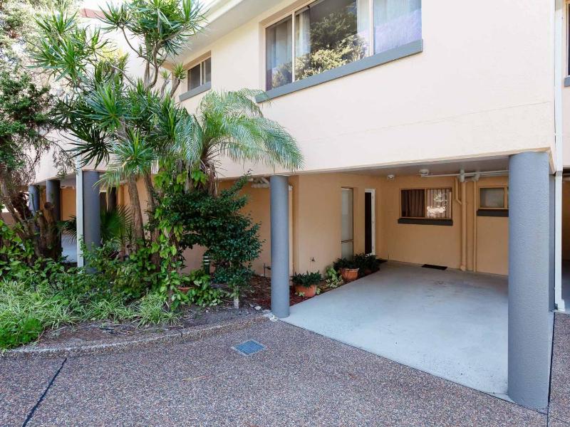 Frangipani 3 great townhouse with air con - image 6
