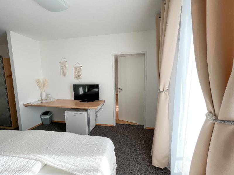 Apartment image 2