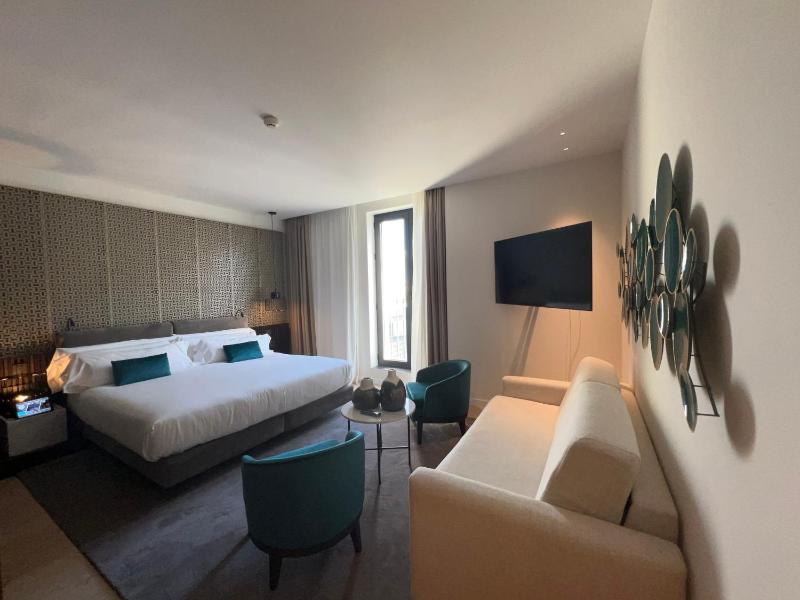 Junior Suite image 3