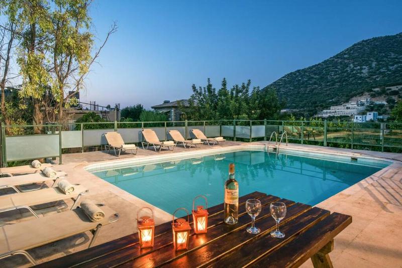 Villa Vlychada - Home with Pool & Jacuzzi Images