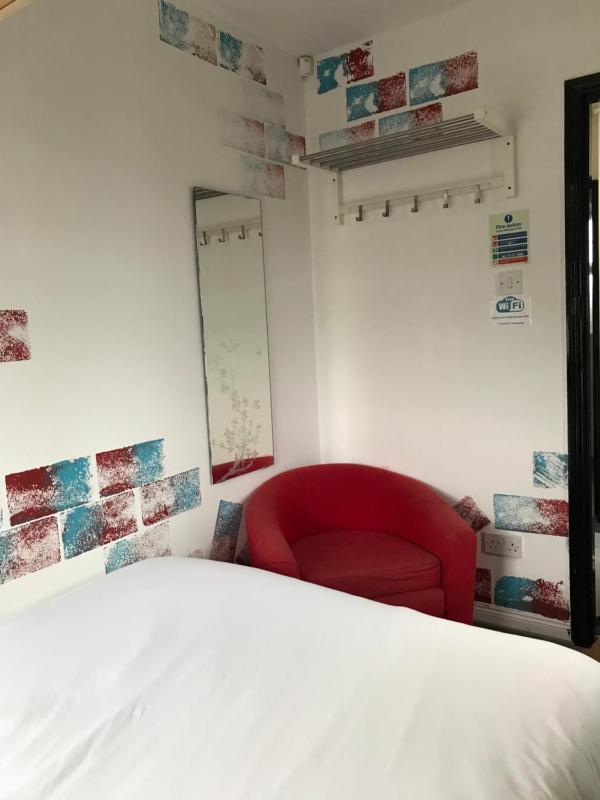 Double or Twin Room image 1