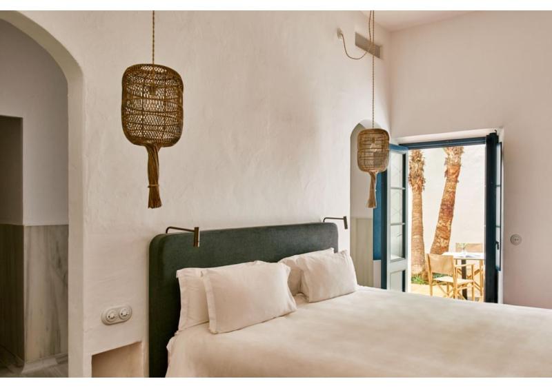 Double Room with Patio and SPA access image 1