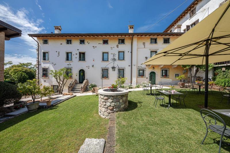 Agriturismo Borgo di Calmasino - image 40