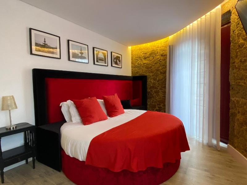 Suite with River View image 3