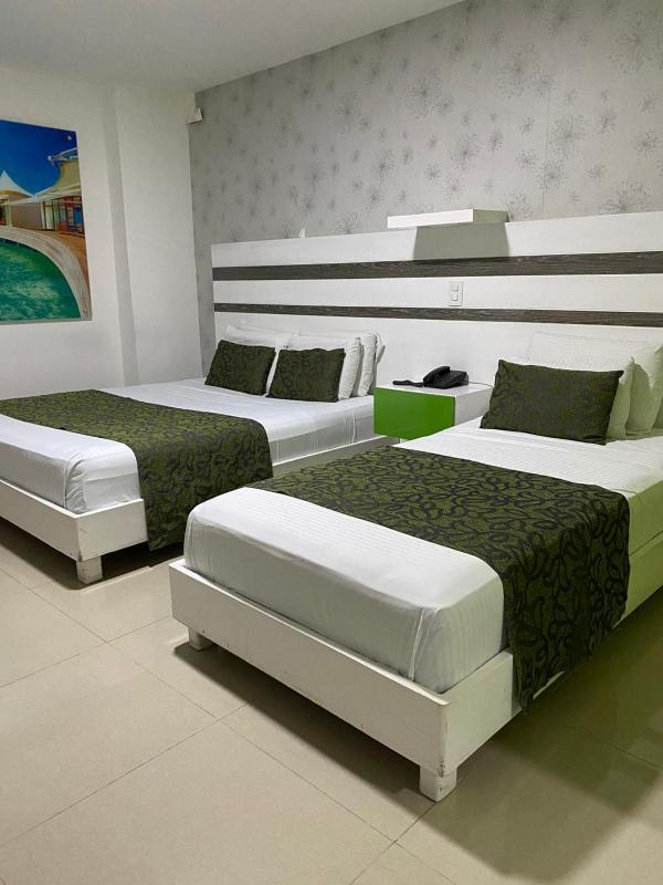 Hotel Genova Prado - image 36