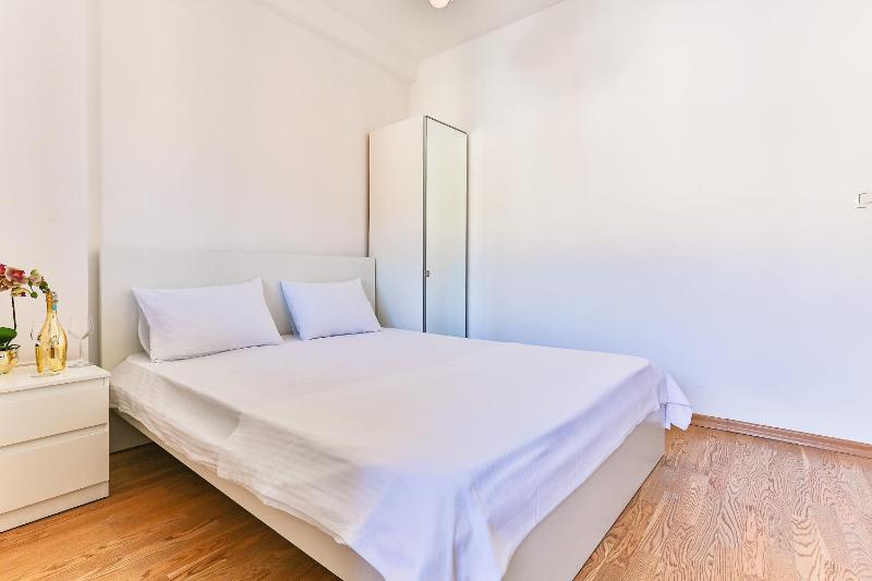Montesun Centar Apartments - image 2