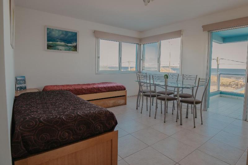 Apart Hotel Punta Sol - image 3