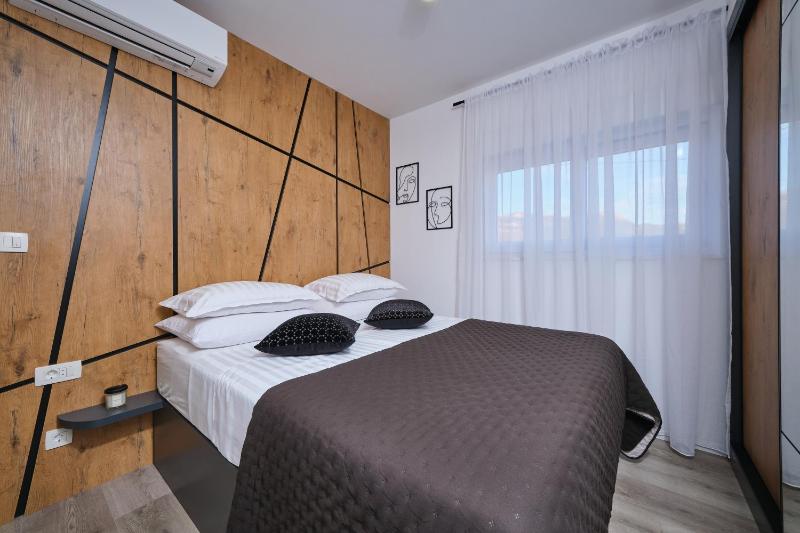 Villa Sky - Heating Pool - image 37