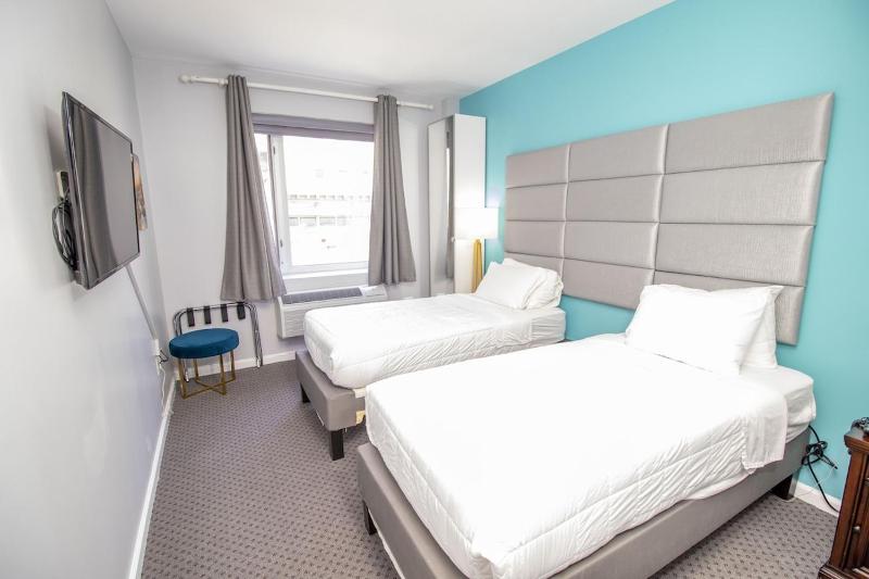 Canal Loft Hotel - image 2