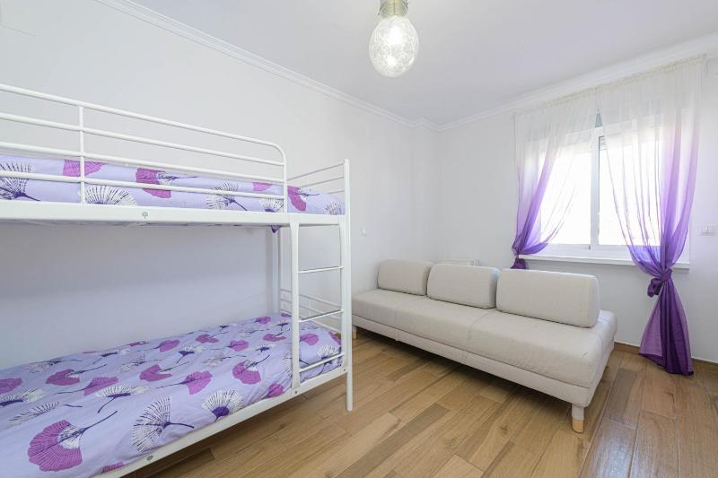 Santa Julia - image 7