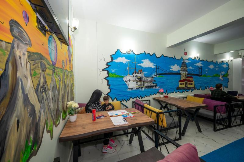 XALİLA HOSTEL & CAFE MEN's ROOM BEST IN ISTANBUL - image 16