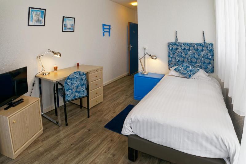 Single Room image 4