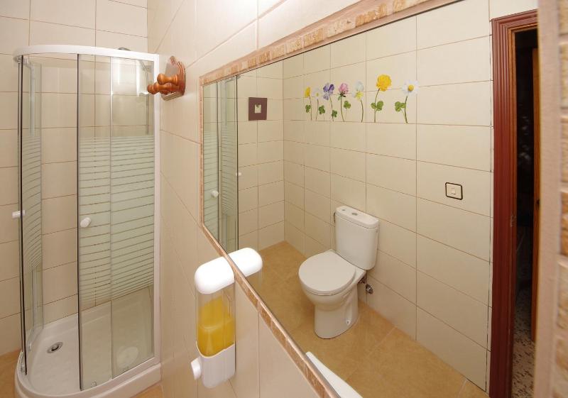 Triple Room image 3