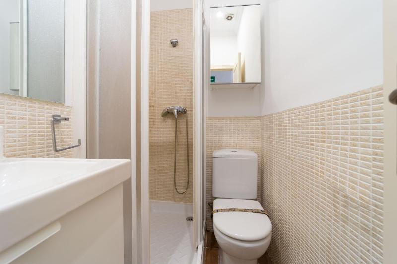 Apartamentos Gran Via - image 7