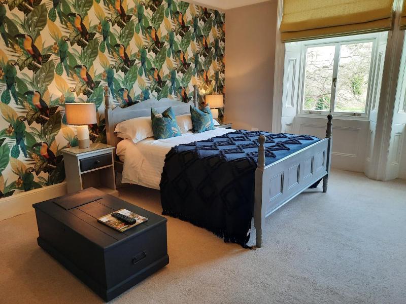Superior King Room image 1