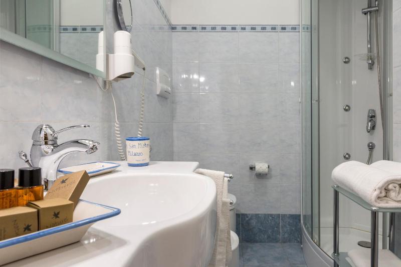 Suite image 4