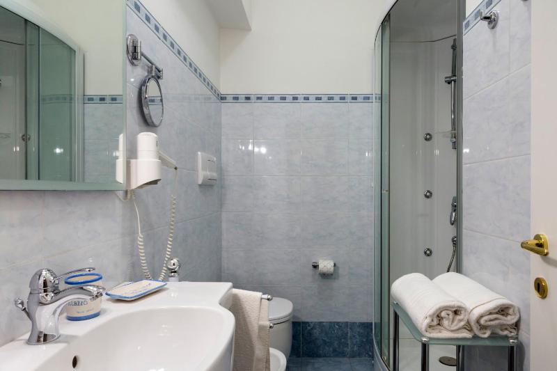 Suite image 3