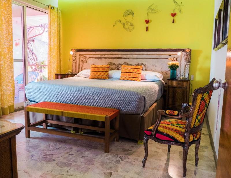 Casa de las Bugambilias B&B - image 13