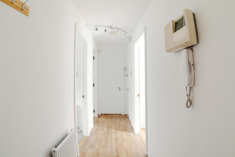 Superior Two-Bedroom Apartment image 2