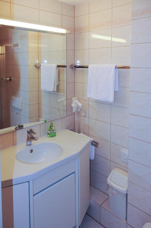 Studio (1 Adult) image 2