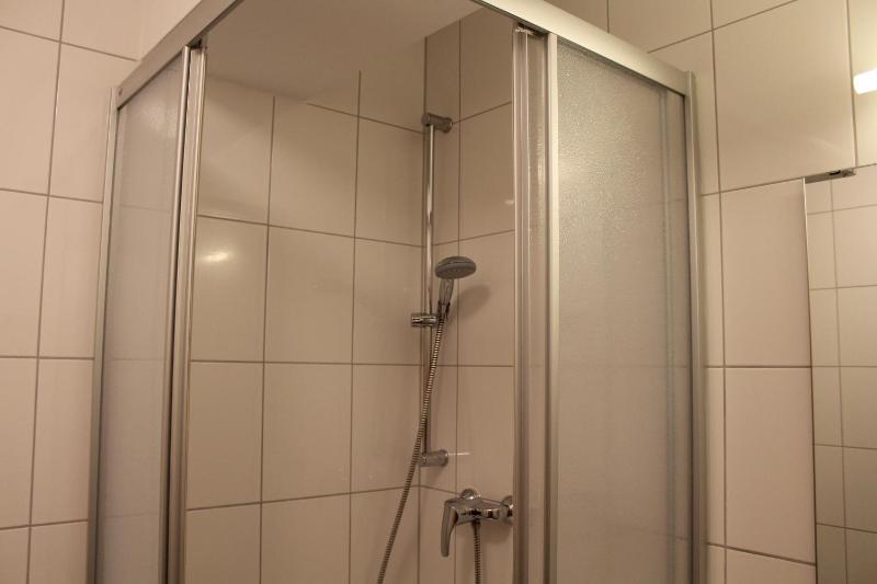 Single Room image 2