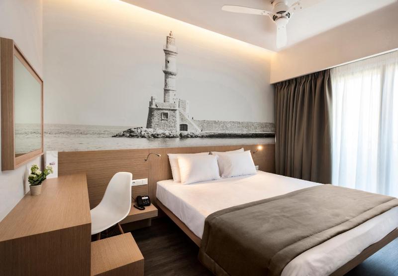 Suite with Sea View image 1