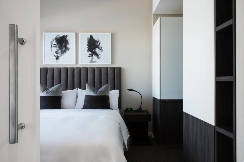 The Capital Trilogy Menlyn Maine - image 2