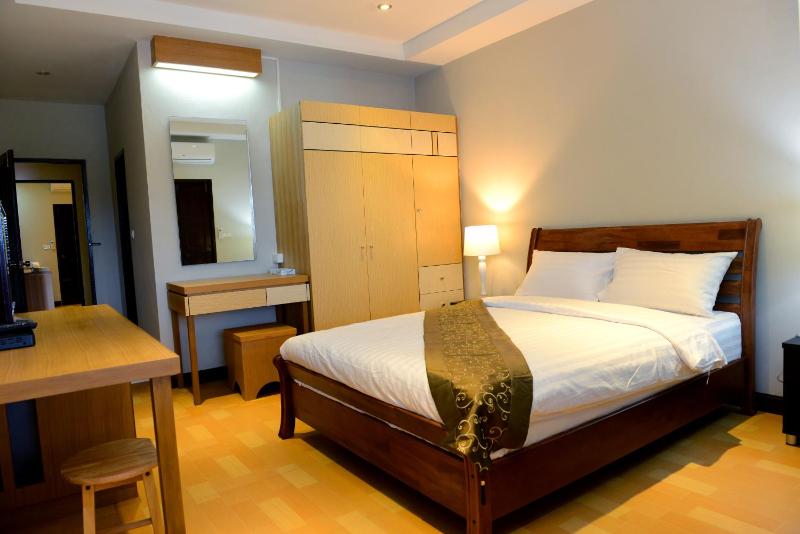 Standard Apartment image 2