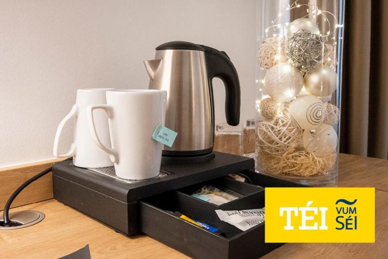 Standard Double Room image 3