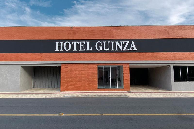 Hotel GUINZA - image 1