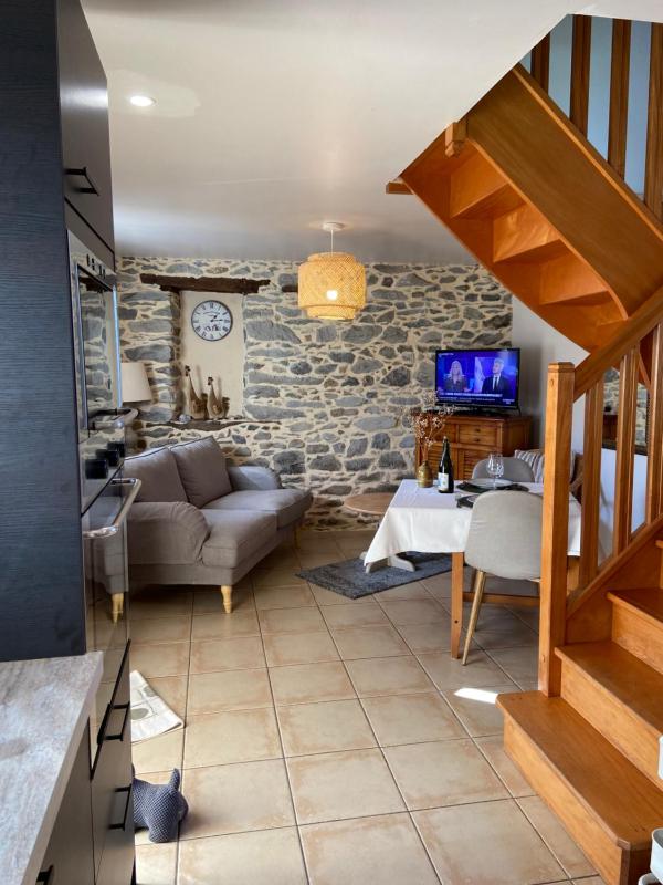 One-Bedroom Cottage image 4