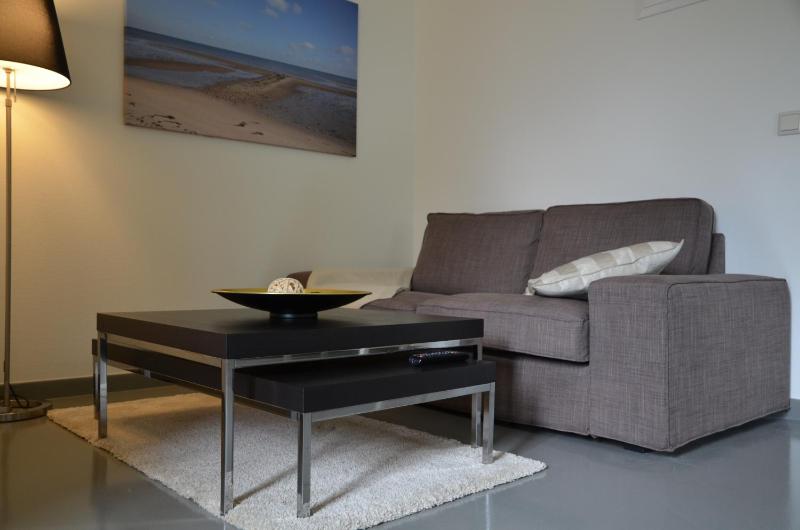 One-Bedroom Apartment (2 adults) Ground Floor - 2 image 2