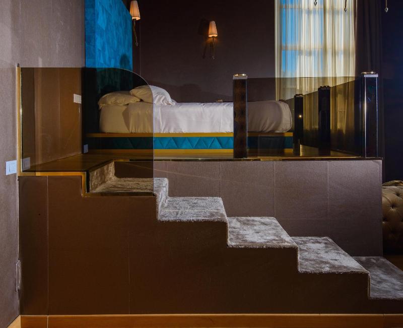 Junior Suite image 2