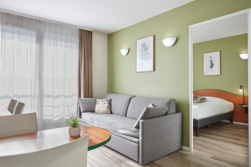 One-Bedroom Apartment (4 Adults) image 1