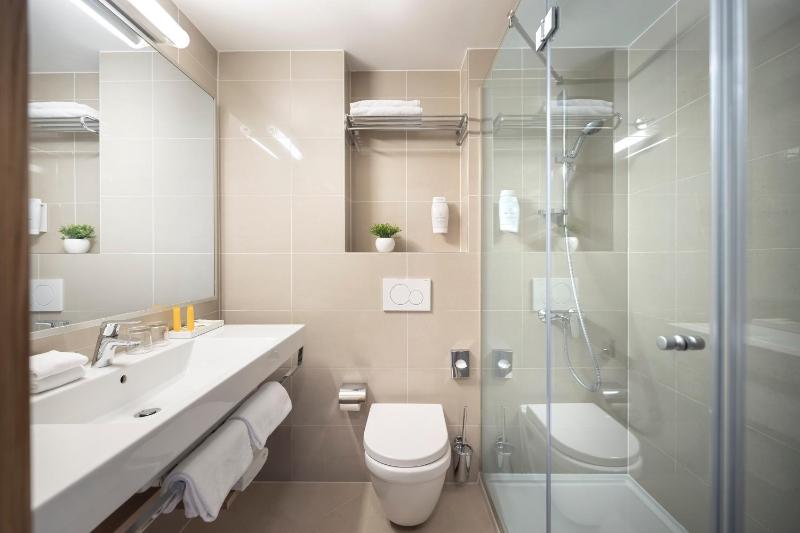 Junior Suite for 2+2 - Hotel image 1