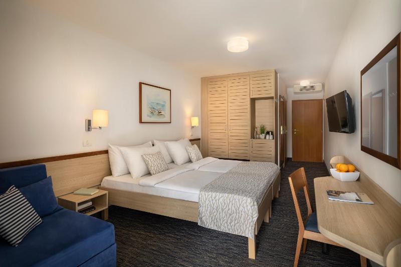 Room for 2+1 Seaside - Hotel image 3