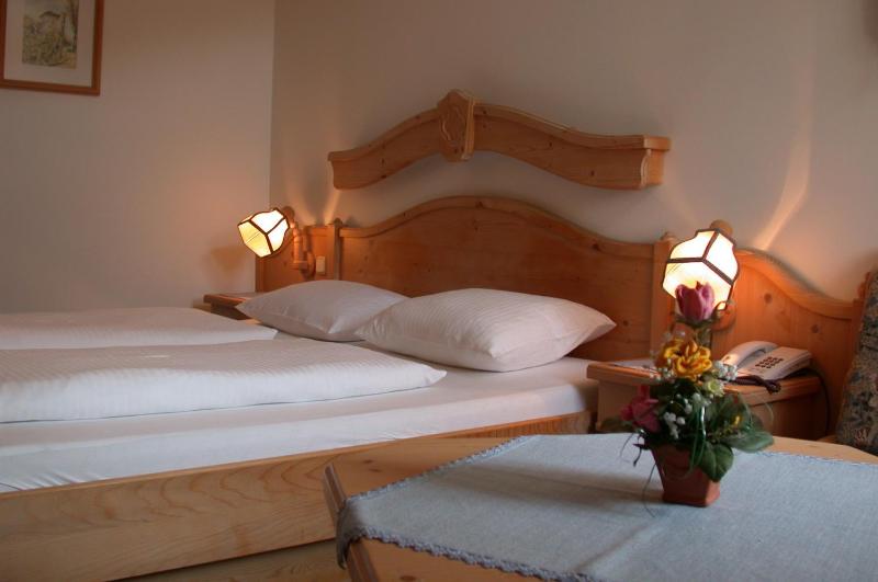 Double Room image 2
