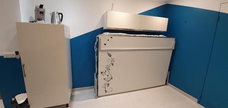 Studio Apartment image 3
