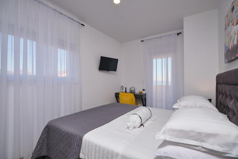Villa Sky - Heating Pool - image 21
