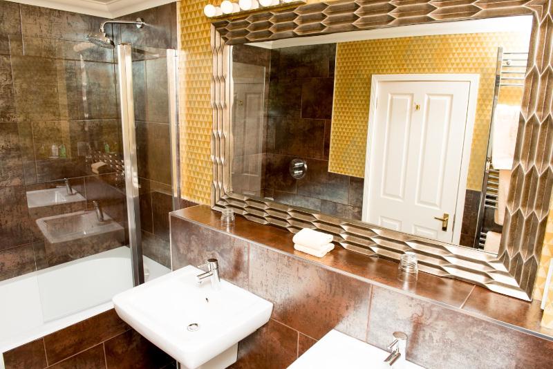 Suite image 4