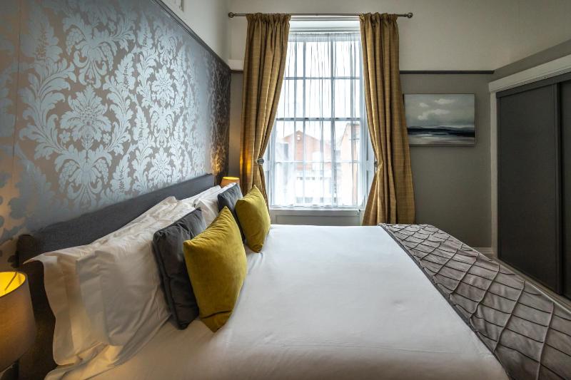King Room image 1